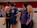 perfectstrangers_s05e01_5_thumb.jpg